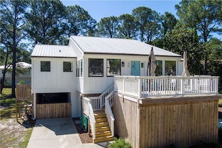 400 Audubon Dr, Dauphin Island, AL 36528