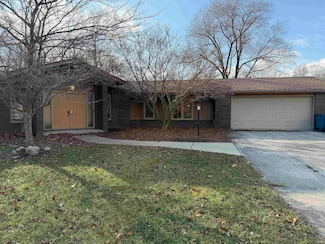 1108 Southerly Point, Fort Wayne, IN 46845