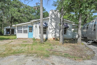 213 Oak Tree Ln, Hickory Creek, TX 75065