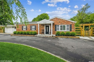 2420 Plum Island Ln, Orient, NY 11957