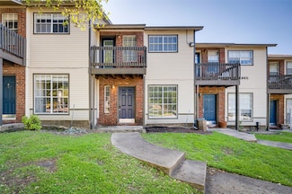 1824 River Crossing Cir Unit D, Austin, TX 78741