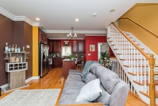 32 Eutaw St, Boston, MA 02128
