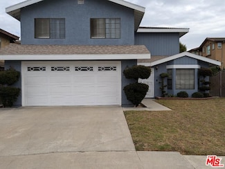 1605 W Bruin St, Los Angeles, CA 90047