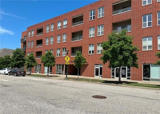 230 Nat Turner Blvd S Unit 2013, Newport News, VA 23606