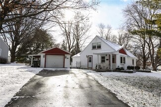 36 W Cavalier Rd, Scottsville, NY 14546