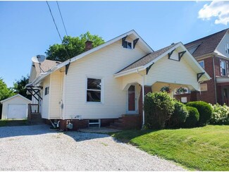 1017 23rd St NW, Canton, OH 44709