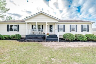 125 Wright Rd, Vass, NC 28394