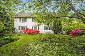 574 Merriman Rd, Akron, OH 44303