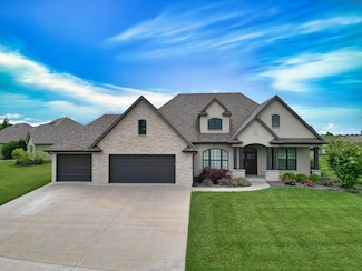1914 Lasso Cir, Columbia, MO 65201