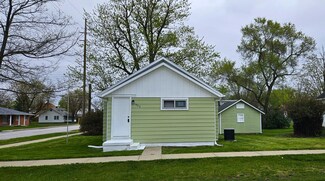 702 S Bower St, Knox, IN 46534
