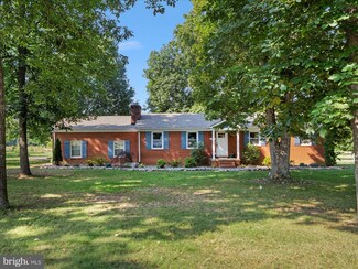 4629 Casanova Rd, Warrenton, VA 20187