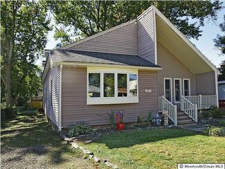 440 Monmouth Ave, Leonardo, NJ 07737