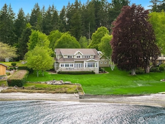 15510 Broom St NE, Bainbridge Island, WA 98110