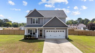 44 Muscadine Ct, Lillington, NC 27546