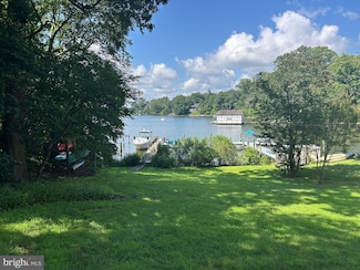 2660 Greenbriar Ln Unit B, Annapolis, MD 21401