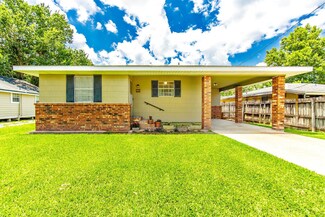1015 Ridgefield Rd, Thibodaux, LA 70301