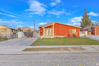 4325 S Park St E, Salt Lake City, UT 84106