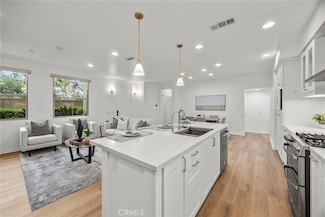 130 Borrego, Irvine, CA 92618