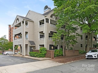 212 W 10th St Unit 3, Charlotte, NC 28202