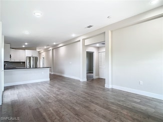 2511 Storter Ave, Naples, FL 34112