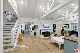 1760 Nichols Canyon Rd, Los Angeles, CA 90046