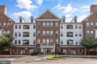 5900 Whale Boat Dr, Clarksville, MD 21029