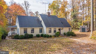 10149 Ramey Rd, Marshall, VA 20115