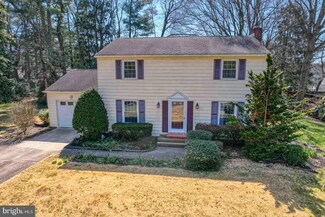 74 S Fairfield Dr, Dover, DE 19901