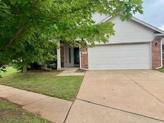 13333 SW 2nd St, Yukon, OK 73099