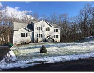 1 Pond St, Mendon, MA 01756