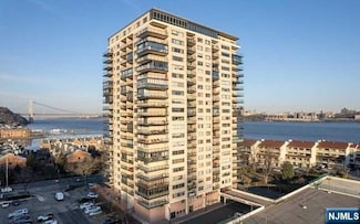 1203 River Rd Unit 10K, Edgewater, NJ 07020