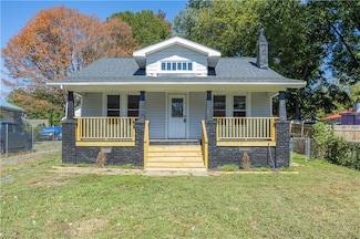 812 Ashdol St, Asheboro, NC 27203