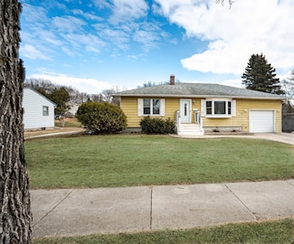 1110 N Broadway, Fergus Falls, MN 56537