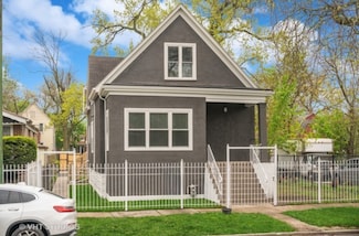 2017 W 68th St, Chicago, IL 60636