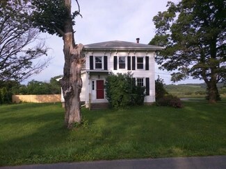 10553 Bethany Center Rd, East Bethany, NY 14054