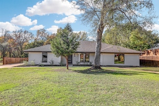 1212 Oakwood Trail, Southlake, TX 76092