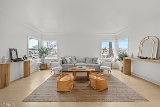 2119 W 83rd St, Los Angeles, CA 90047