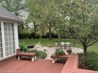 2004 Timberview Dr, Okemos, MI 48864