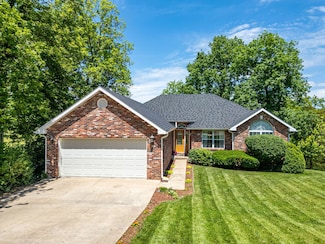 5907 Waterfront Dr S, Columbia, MO 65202