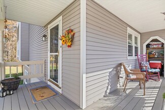 170 Winterwood Dr, Londonderry, NH 03053