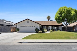 9913 Mark Twain Ave, Bakersfield, CA 93312