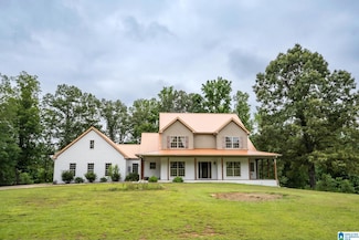 9677 Golden Ln, Bessemer, AL 35023