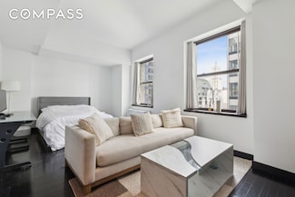 20 Pine St Unit 2905, New York, NY 10005