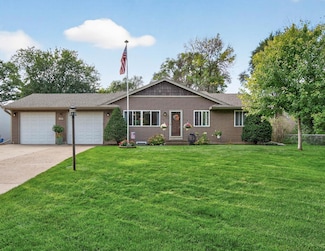 612 111th Ave NE, Minneapolis, MN 55434