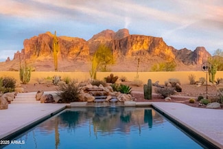 3307 N Mountain View Rd, Apache Junction, AZ 85119