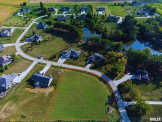 2 Whispering Pines Ln, Congerville, IL 61729