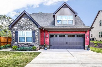 6 Onteora Oaks Dr, Asheville, NC 28803