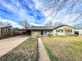 1305 Landon St, Stamford, TX 79553