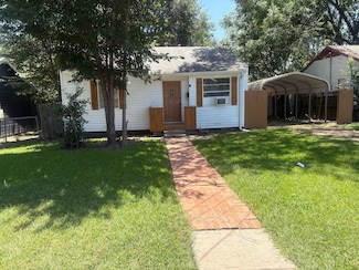 738 Oak Dr, Mesquite, TX 75149