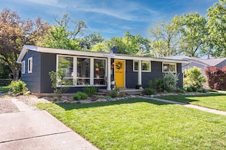2702 Cranbrook Rd, Ann Arbor, MI 48104